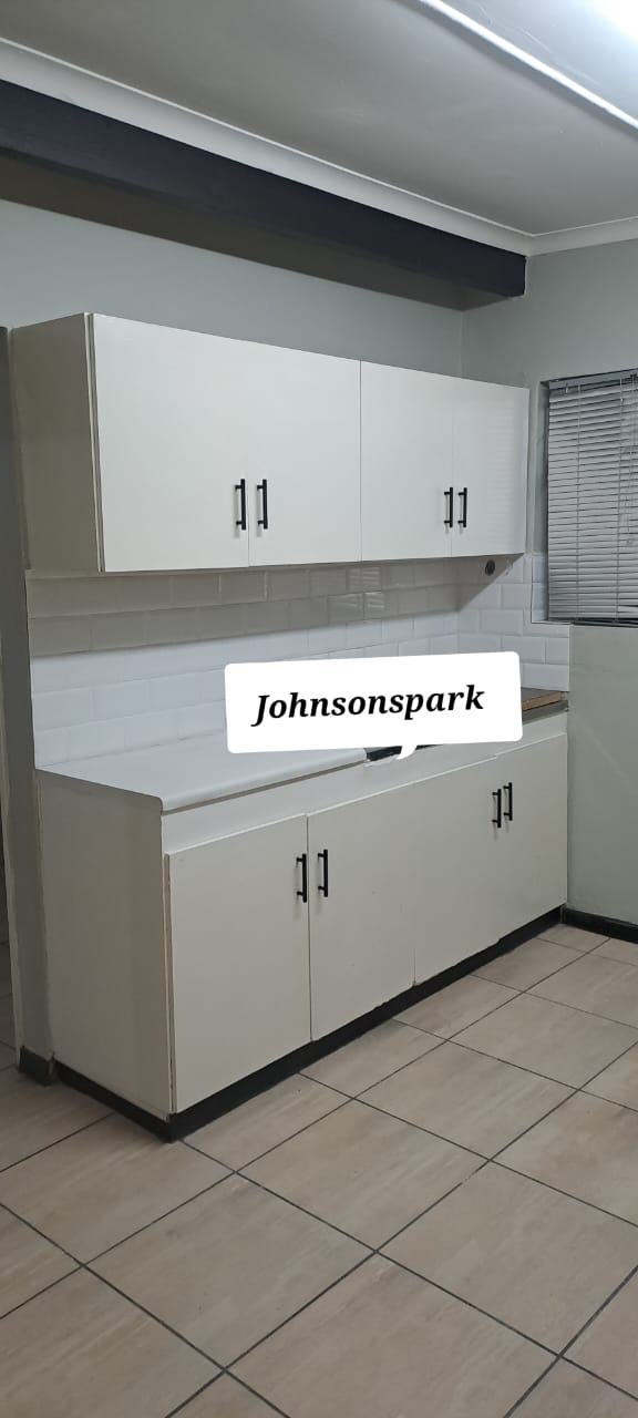 To Let 1 Bedroom Property for Rent in Johnson Park Western Cape